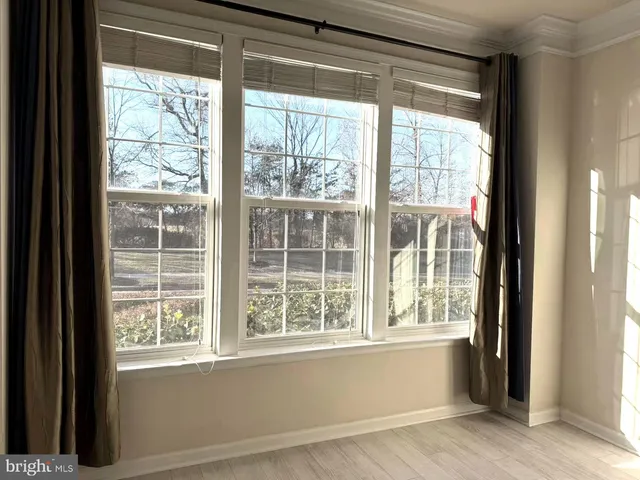 $3,800 | 19508 Front Street, Leesburg, VA 20176