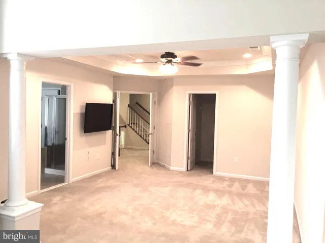 $3,800 | 19508 Front Street, Leesburg, VA 20176