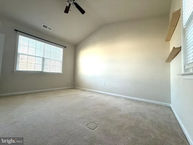 $3,800 | 19508 Front Street, Leesburg, VA 20176