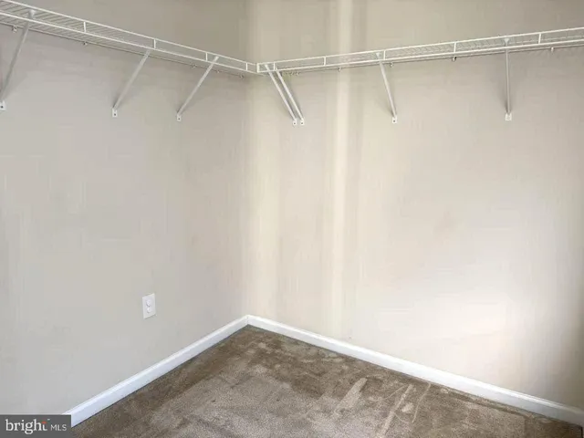 $3,800 | 19508 Front Street, Leesburg, VA 20176