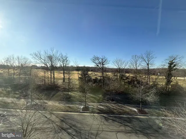 $3,800 | 19508 Front Street, Leesburg, VA 20176