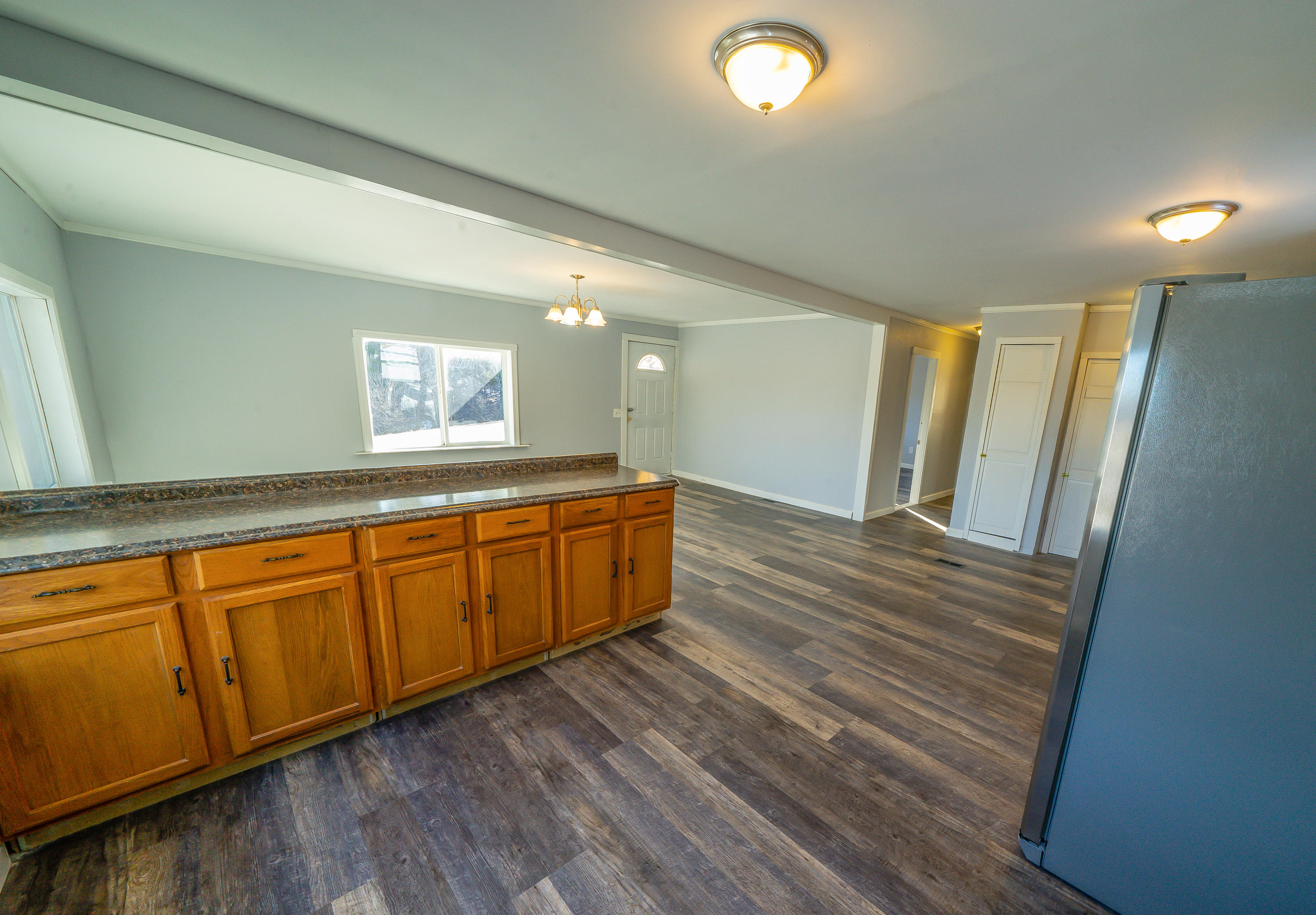 541 South Main Road Frankfort, ME 04438 - Photo 5 of 19 153