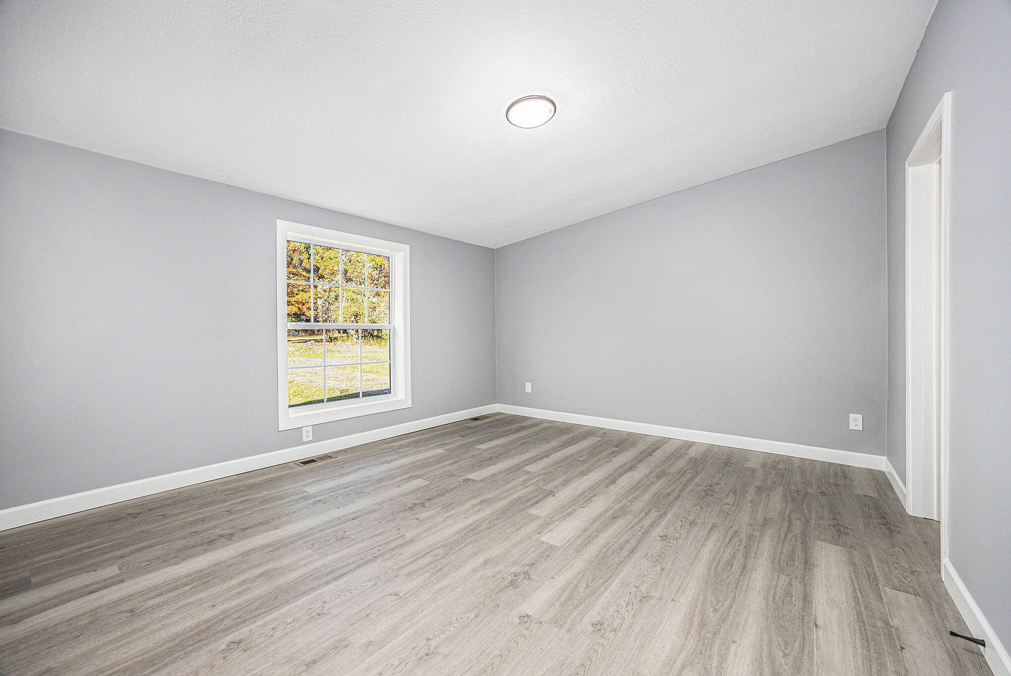 8680 16 Mile Road Northeast Cedar Springs, MI 49319 - Photo 19 of 35 Primary Bedroom