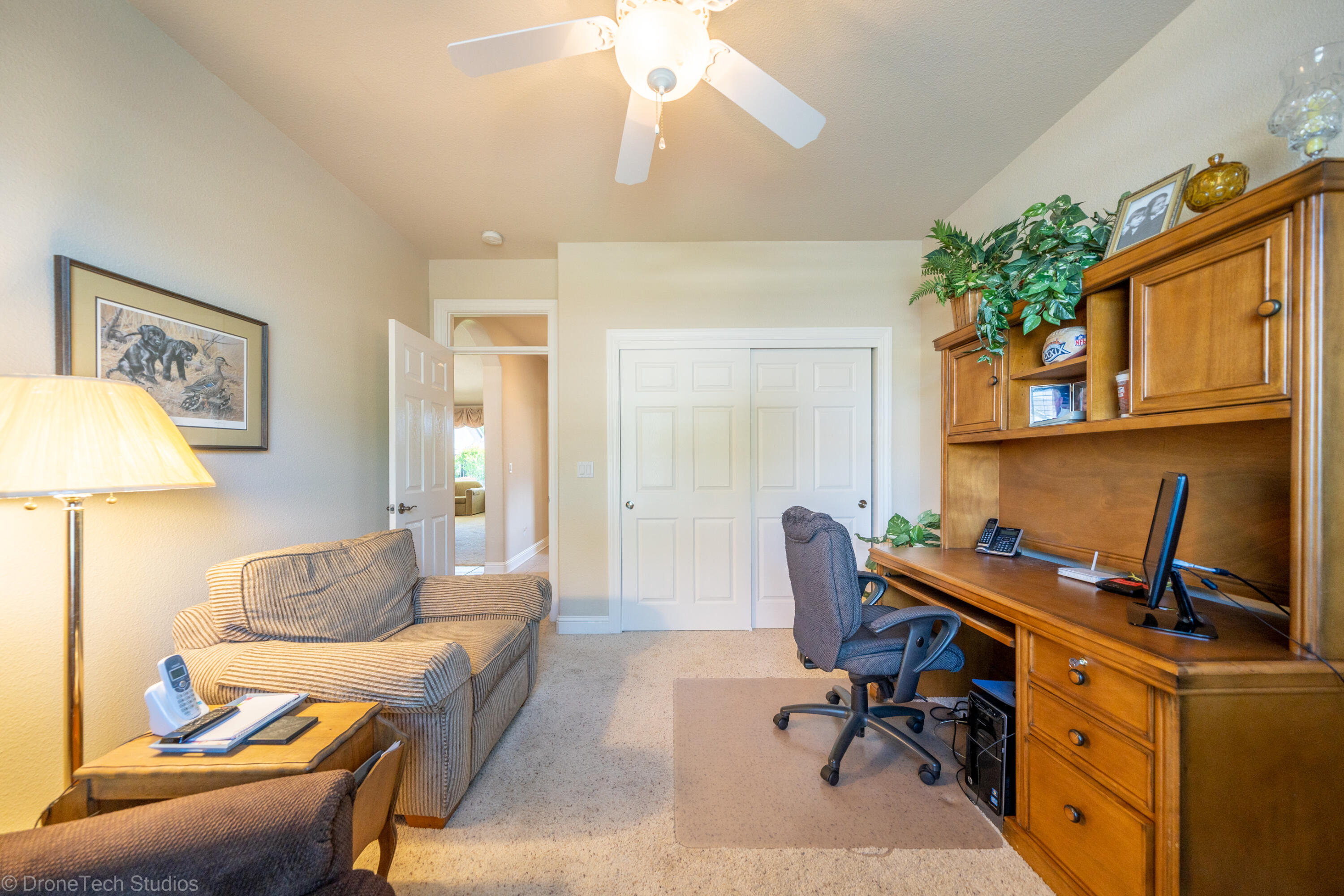 593 Centavo Way Redding, CA 96003 - Photo 30 of 49 593 Centavo Way-38