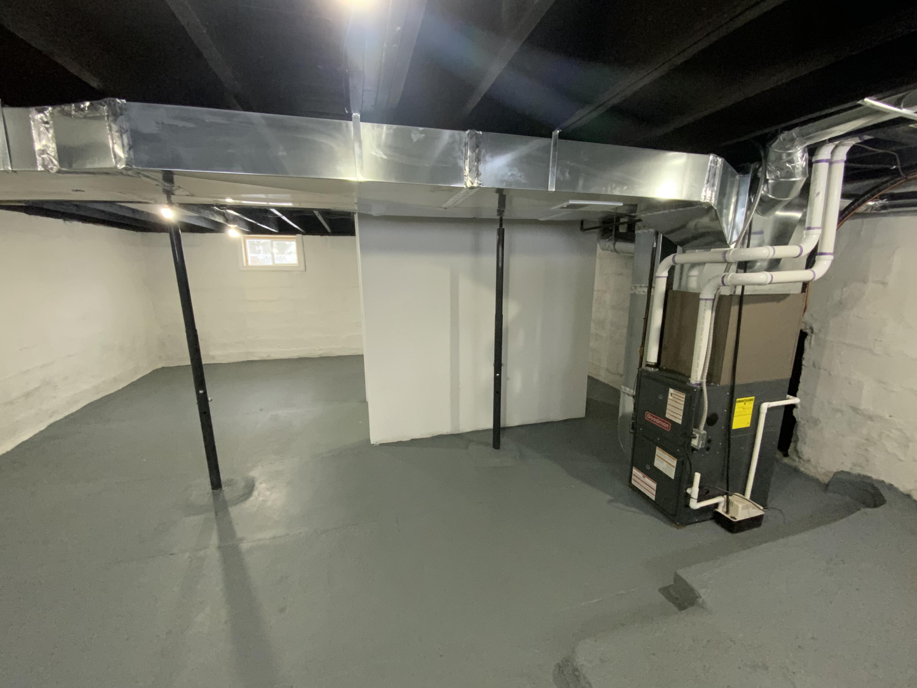 1156 Knapp Street Jackson, MI 49203 - Photo 11 of 13 IMG_1359