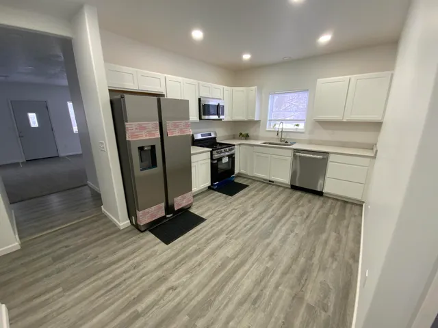 $169,000 | 1156 Knapp Street, Jackson, MI 49203