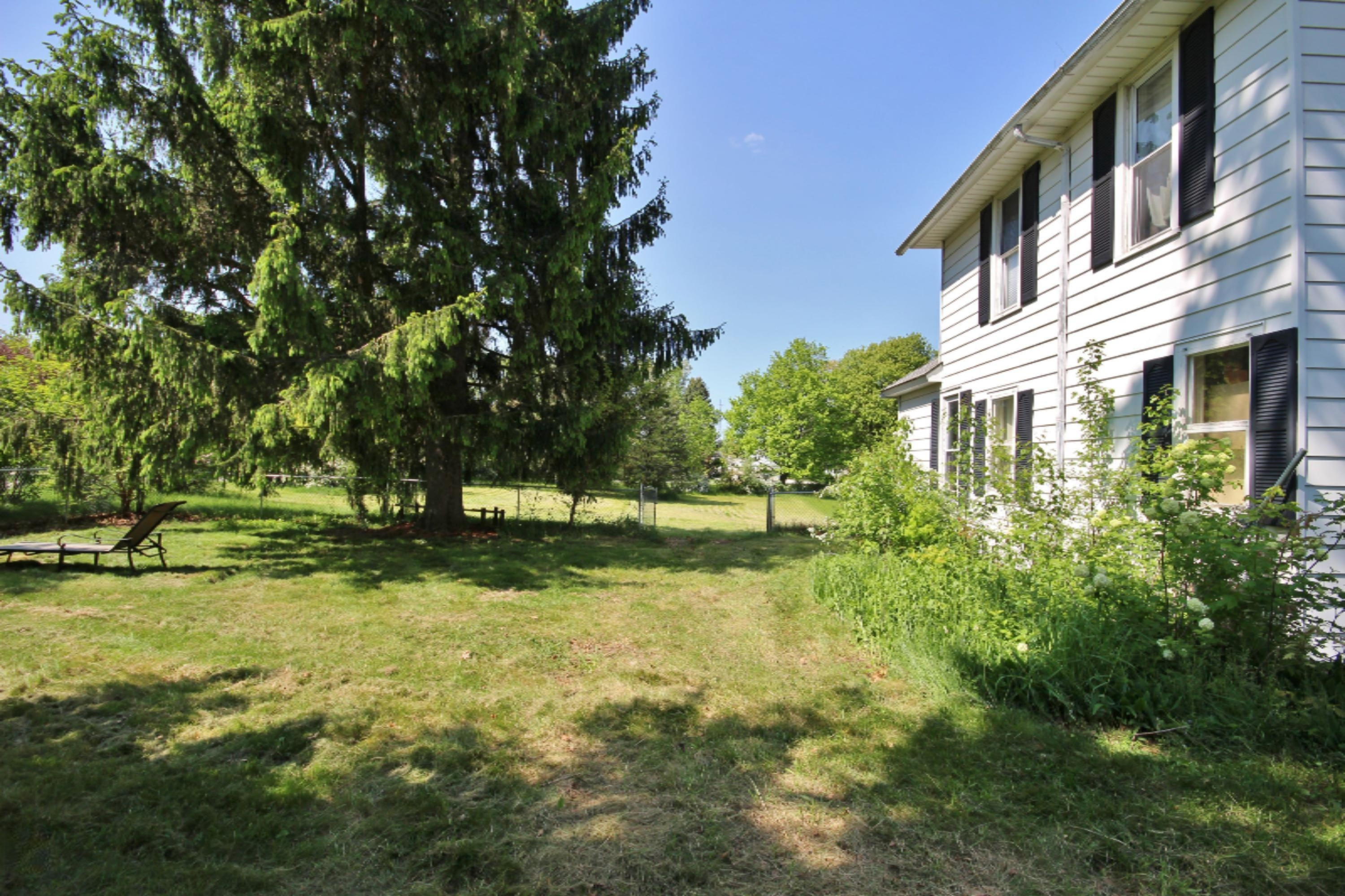 28052 Kelly Road Sturgis, MI 49091 - Photo 8 of 29 IMG_0454