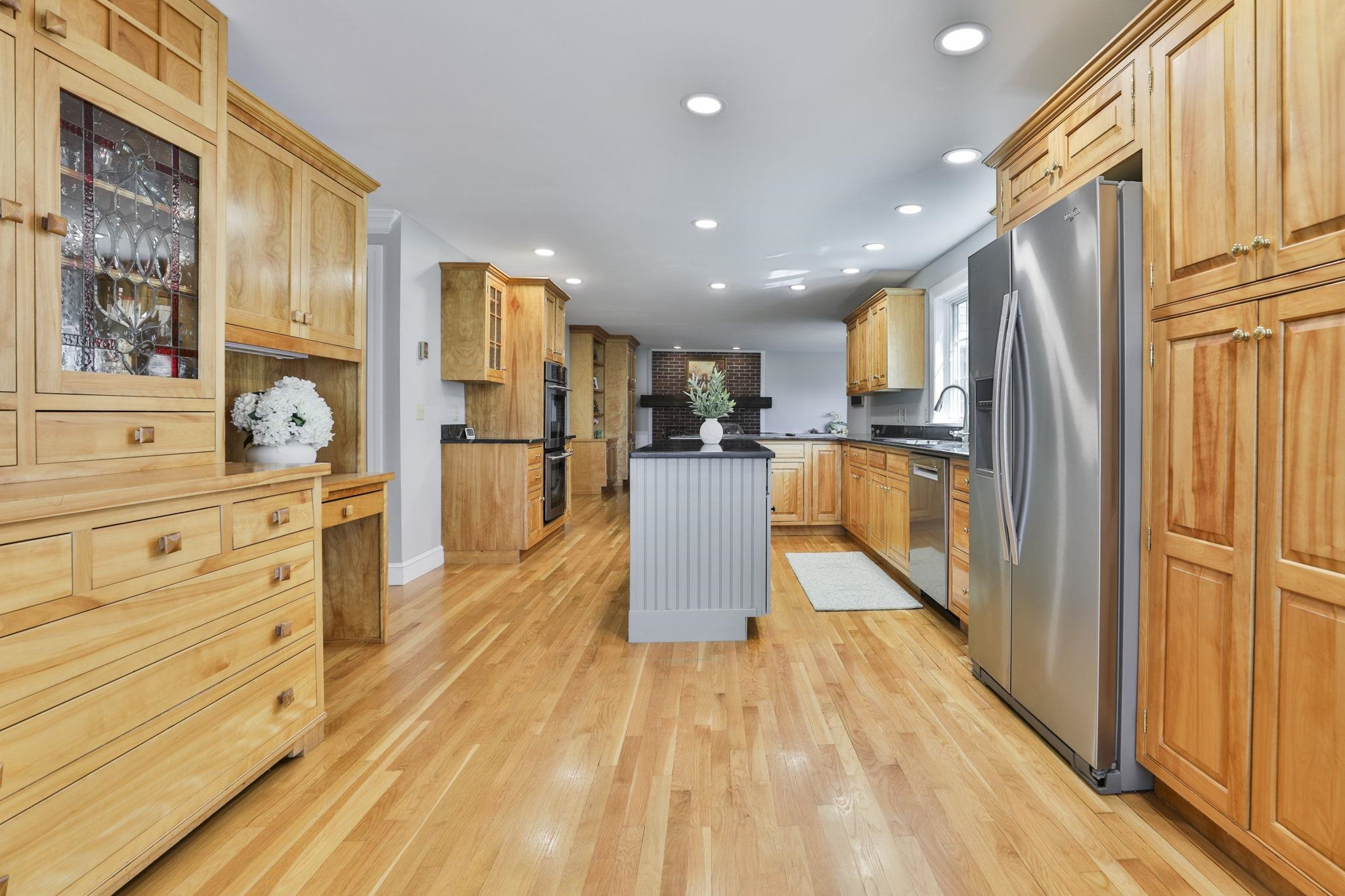 66 A Merrimack Street Amherst, NH 03031 - Photo 36 of 59