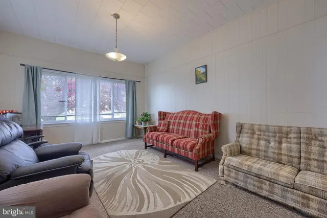 $439,000 | 1258 Main Street, East Earl, PA 17519