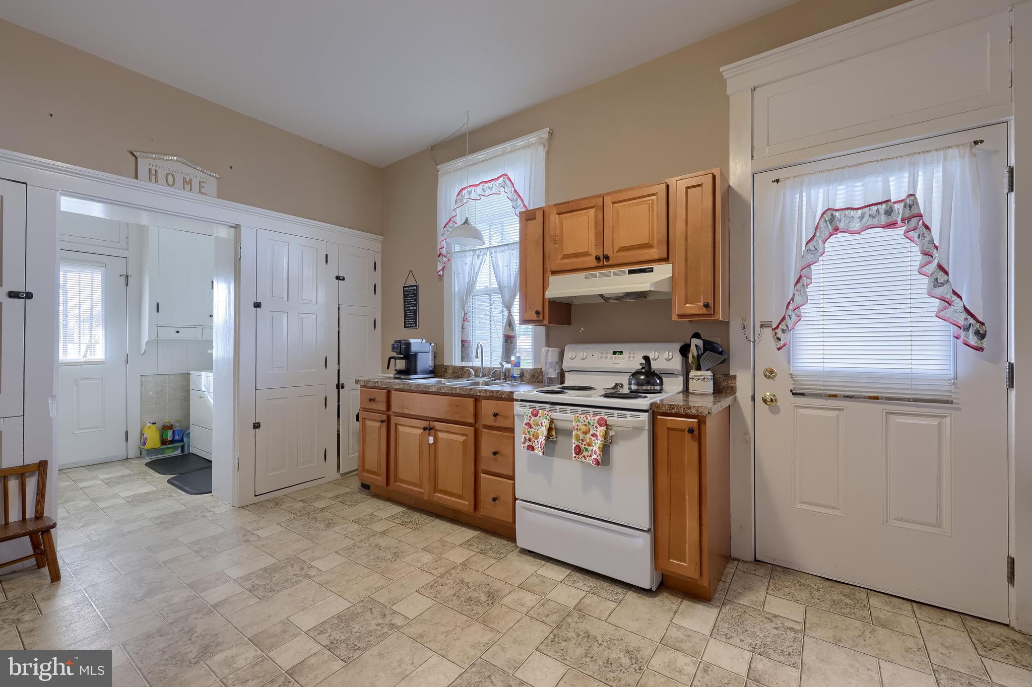 1258 Main Street East Earl, PA 17519 - Photo 28 of 42