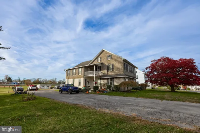 $439,000 | 1258 Main Street, East Earl, PA 17519