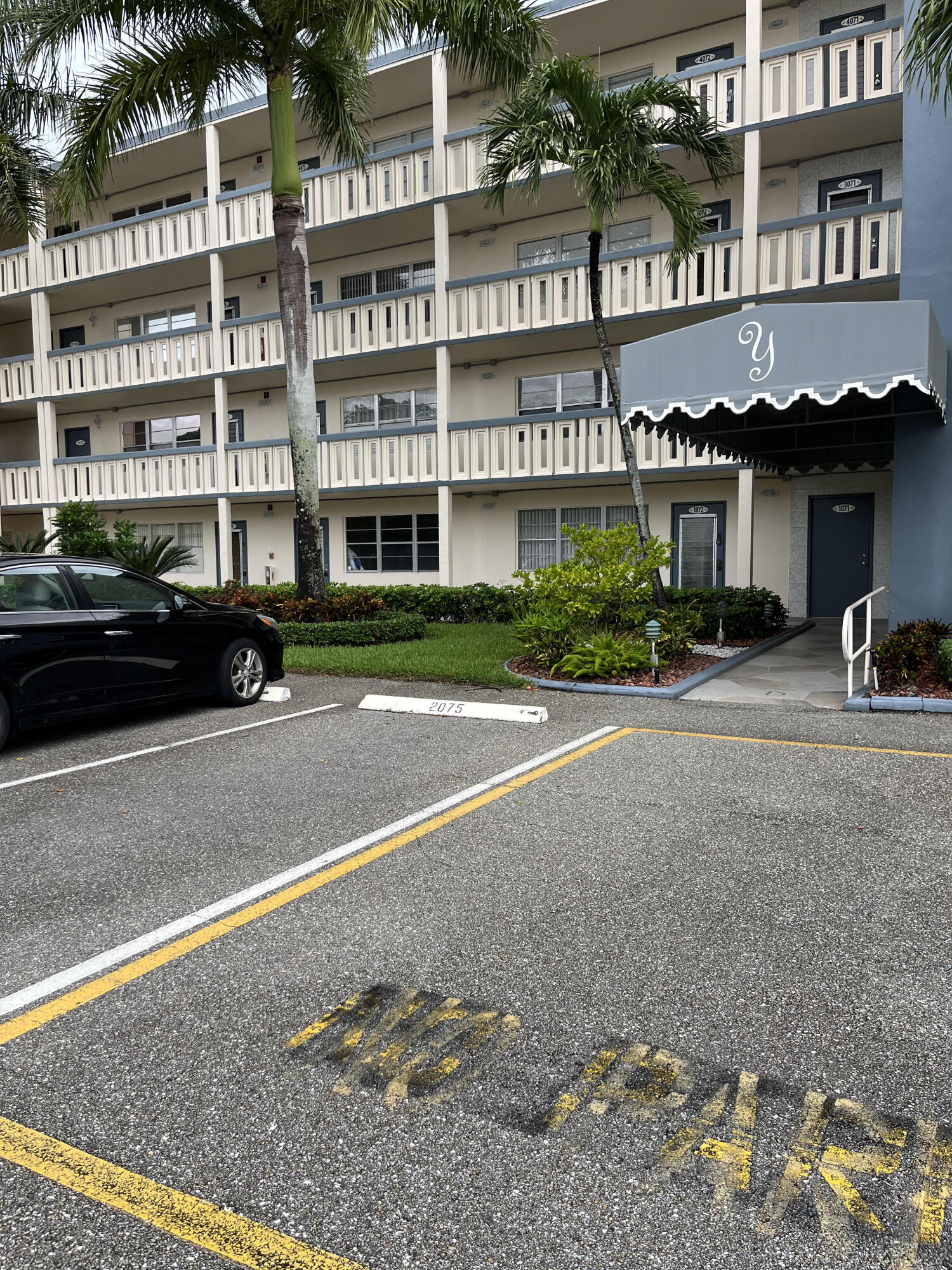 3089 Yarmouth East, Unit 3089 Boca Raton, FL 33434 - Photo 1 of 14 Yarmouth