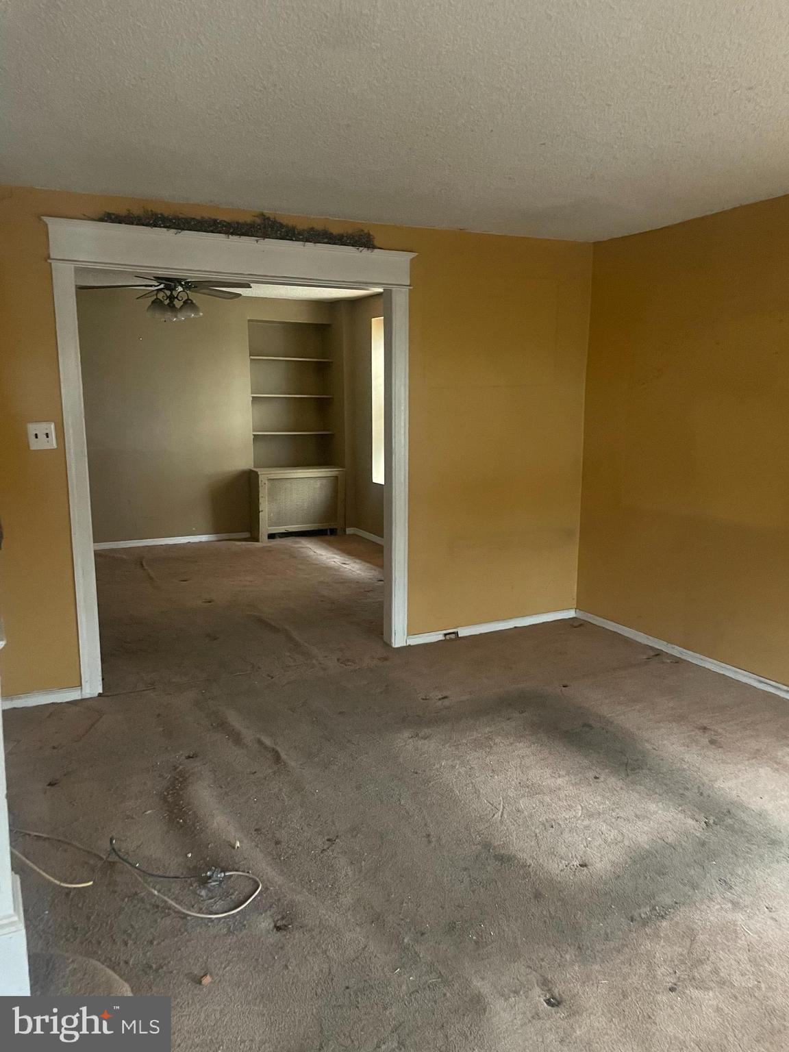 449 Delmar Street Philadelphia, PA 19128 - Photo 2 of 13