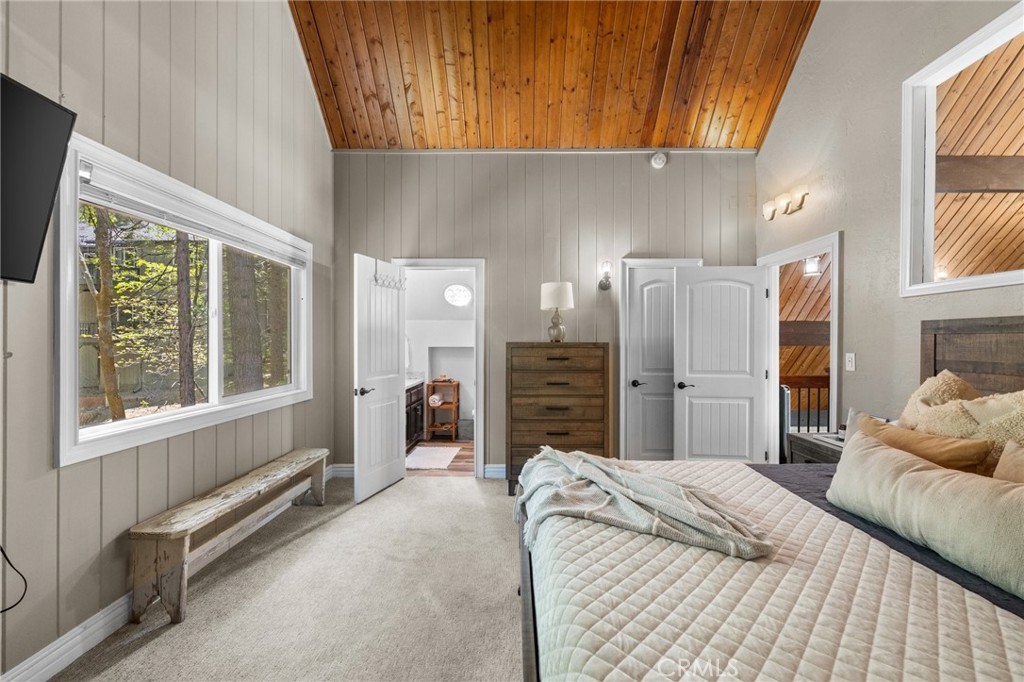 635 Grass Valley Road Lake Arrowhead, CA 92352 - Photo 14 of 29