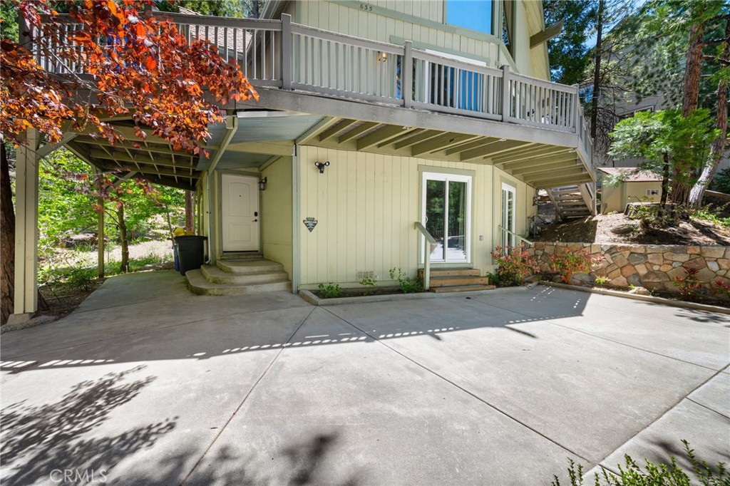 635 Grass Valley Road Lake Arrowhead, CA 92352 - Photo 25 of 29