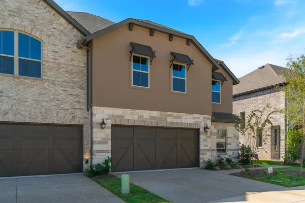 $3,995 | 3524 Knight Drive, Unit 2D, Lewisville, TX 75056