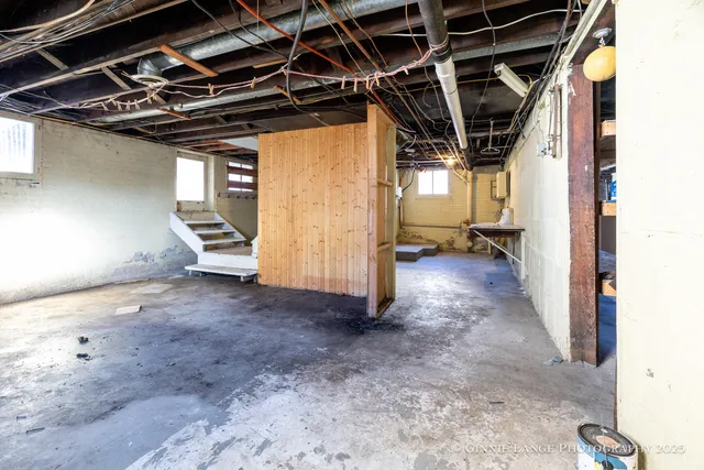 $180,000 | 212 East Washington Street, Kentland, IN 47951