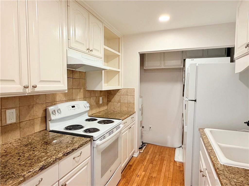 1166 Booth Road Southwest, Unit 505 Marietta, GA 30008 - Photo 8 of 13