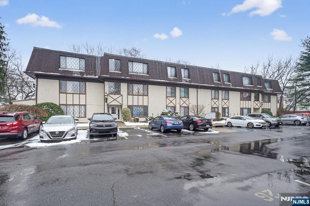 192 Burnett Avenue Maplewood, NJ 07040 - Photo 12 of 13