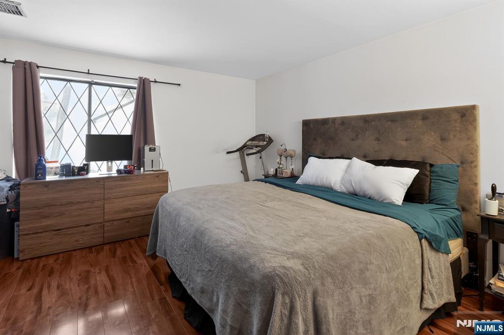 192 Burnett Avenue Maplewood, NJ 07040 - Photo 5 of 13