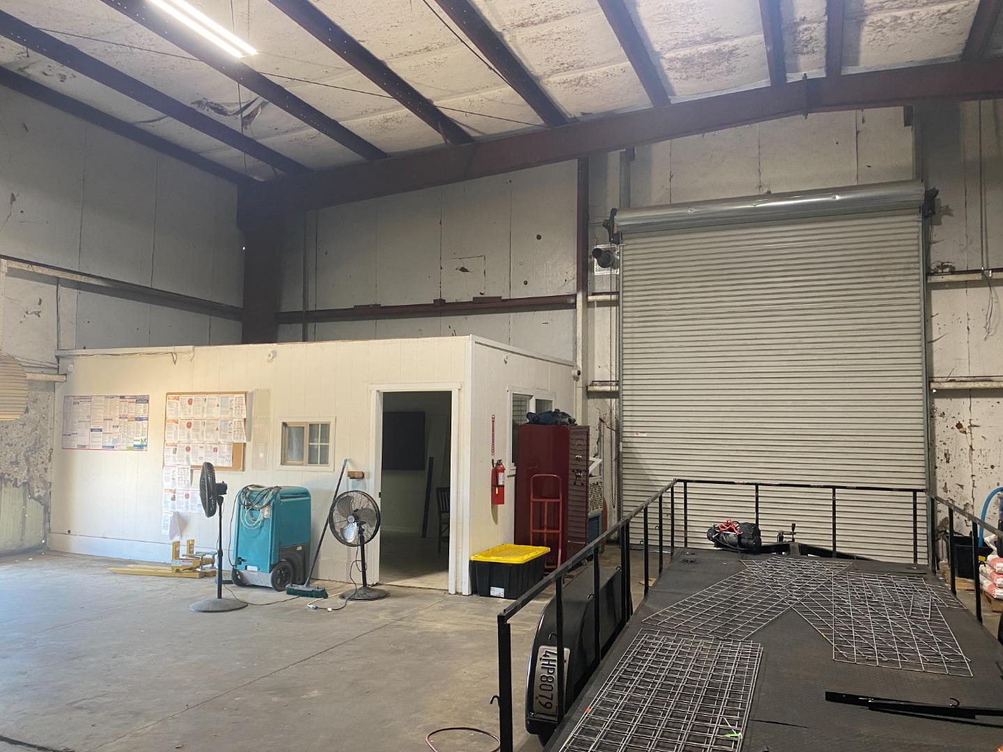 189 Hughes Road Watsonville, CA 95076 - Photo 16 of 35 a view of a hallway with seating area