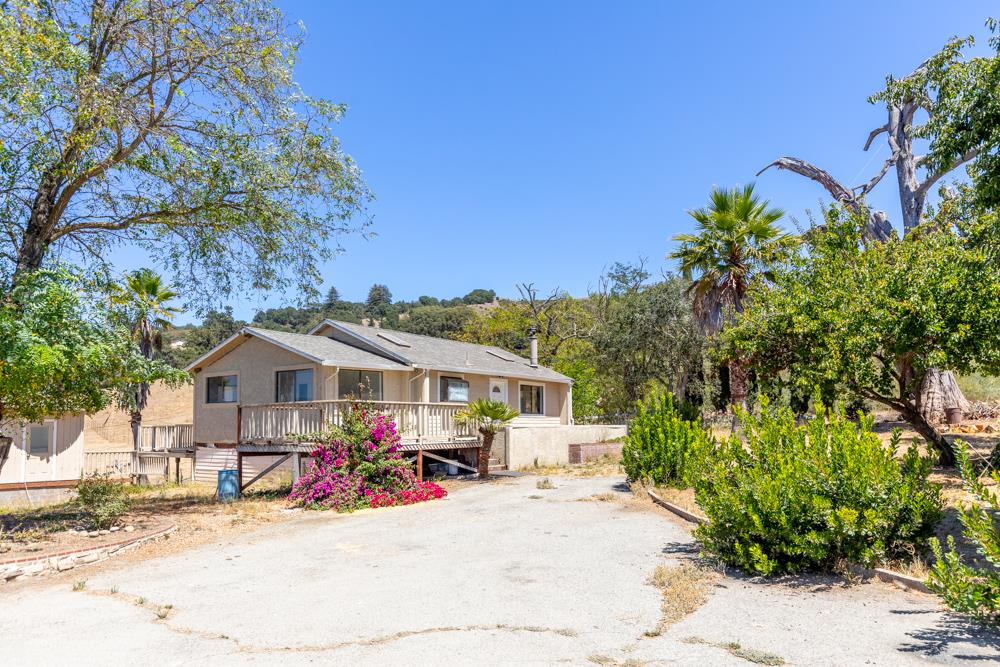 189 Hughes Road Watsonville, CA 95076 - Photo 3 of 35 a view of a house with a patio