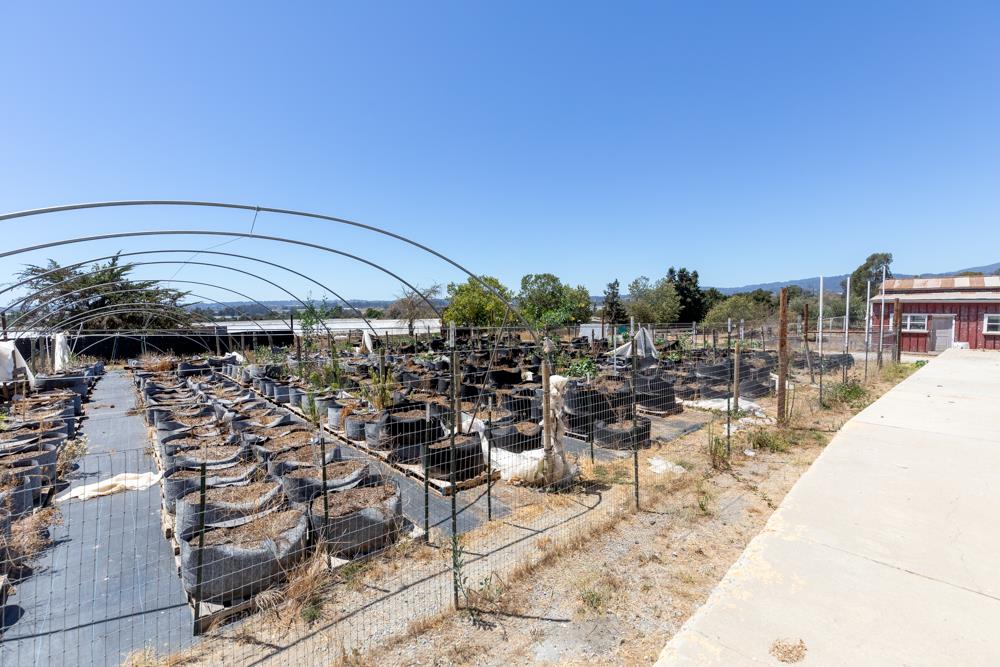 189 Hughes Road Watsonville, CA 95076 - Photo 31 of 35 a view of a chairs and table in the patio