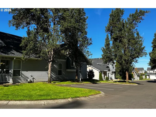 $379,900 | 8818 Northeast 16th Way, Vancouver, WA 98664