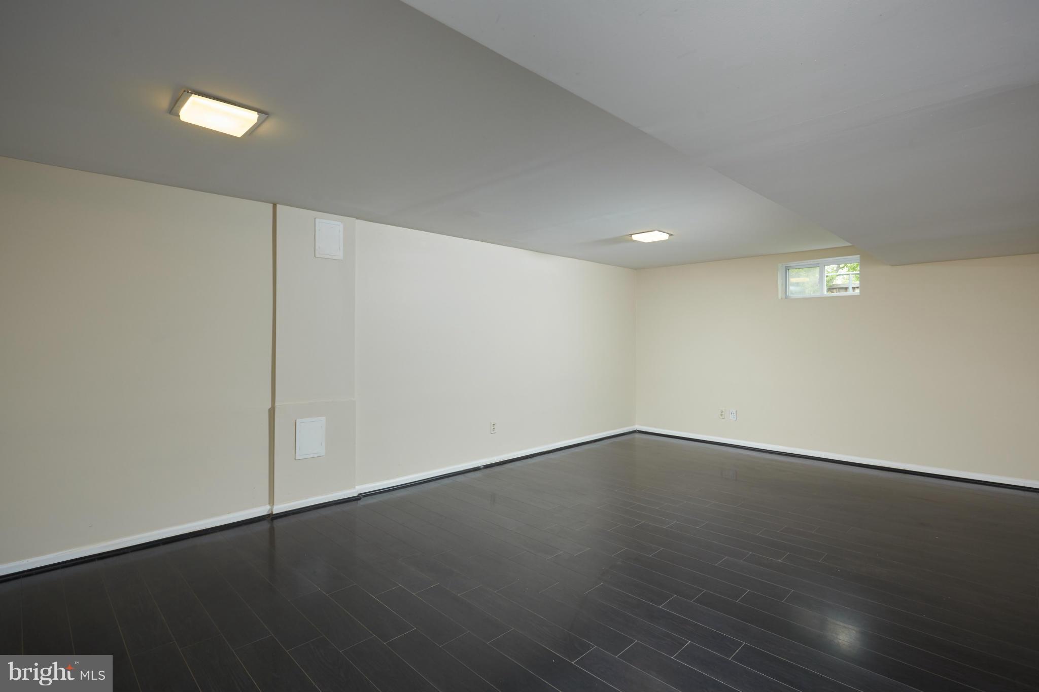 3600 Weller Road Silver Spring, MD 20906 - Photo 15 of 20 Family Room