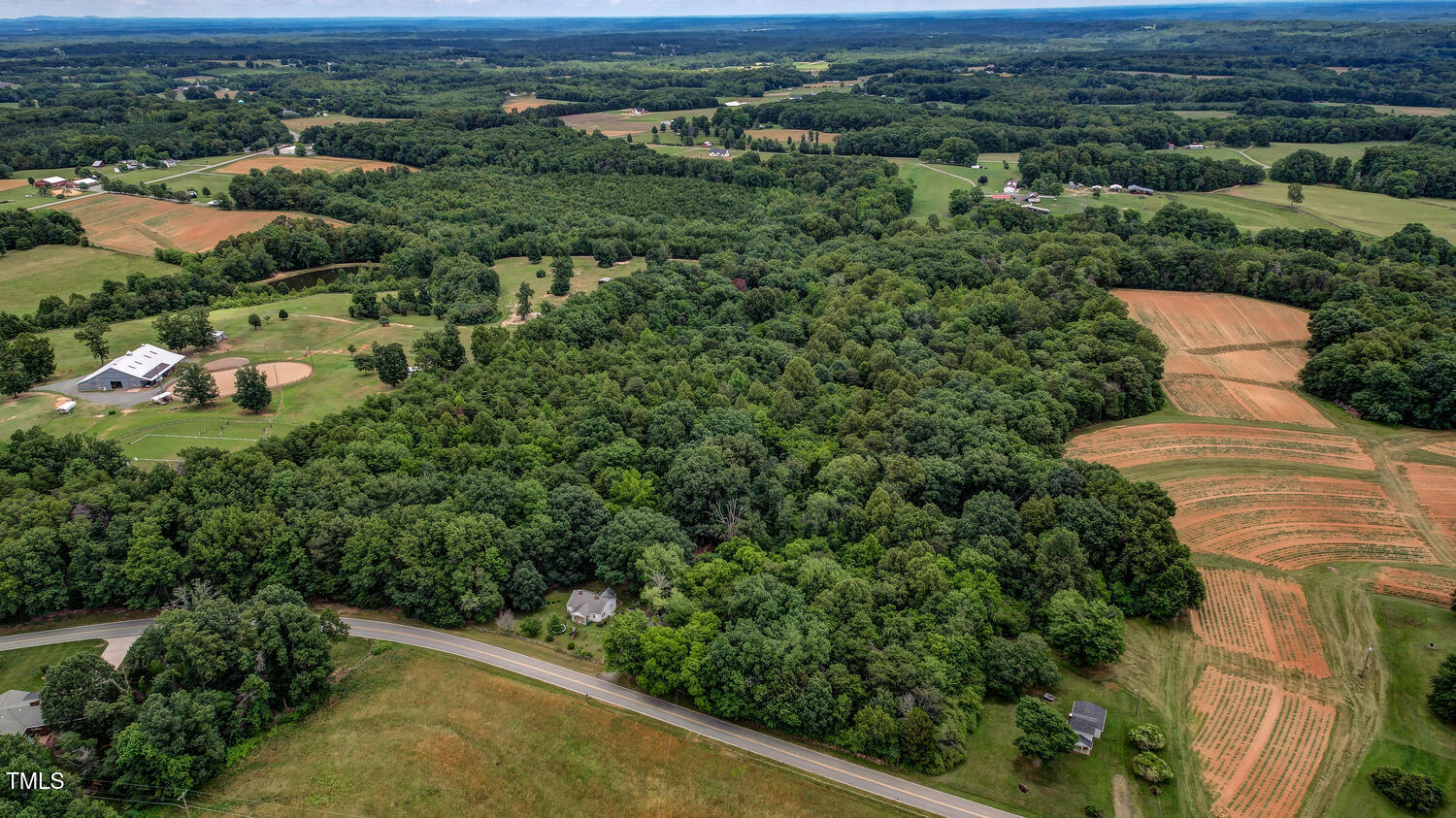 1881 Wolf Island Road Reidsville, NC 27320 - Photo 14 of 21 1881 Wolf Island Road-large-016-014-Neig