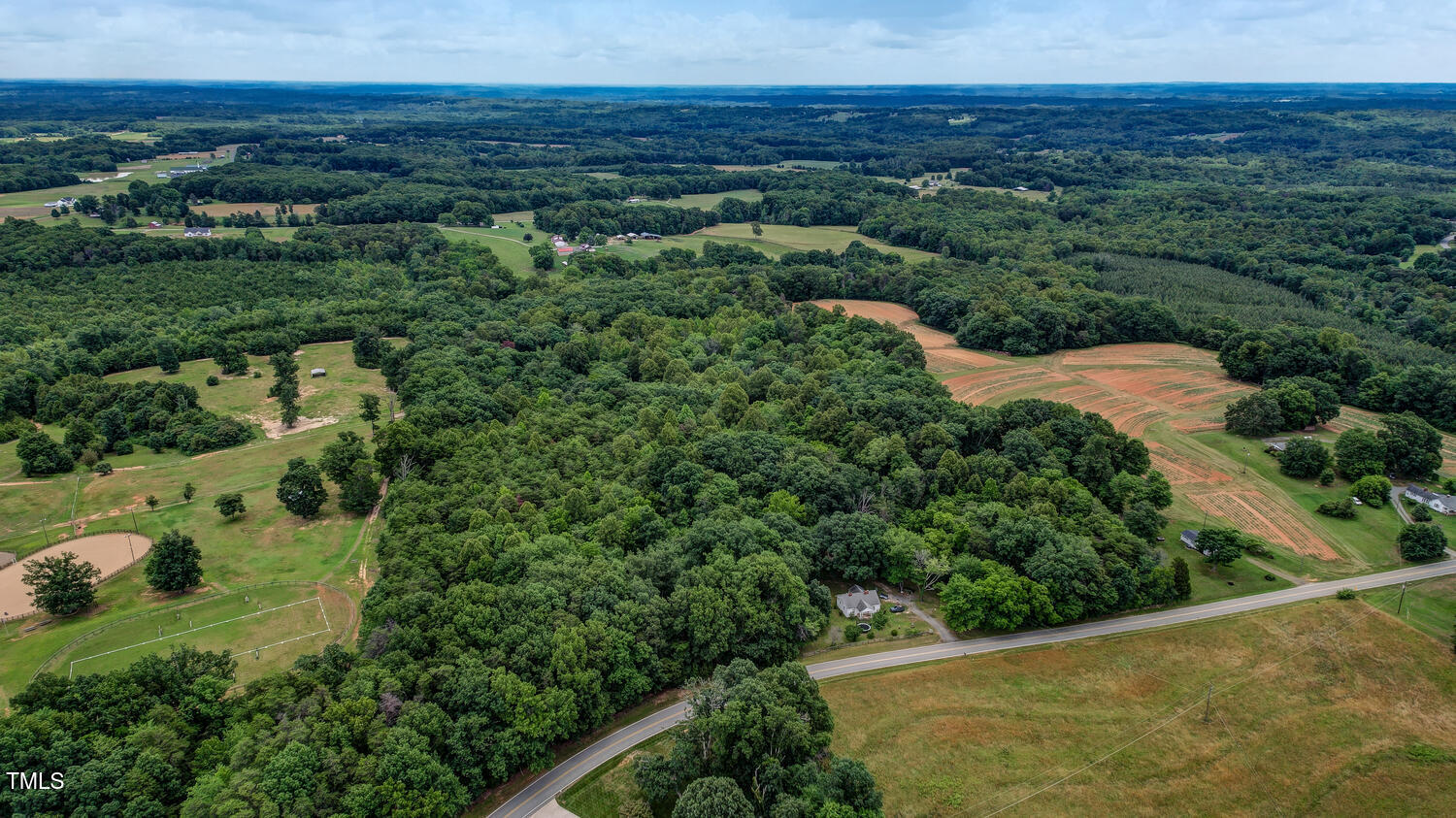 1881 Wolf Island Road Reidsville, NC 27320 - Photo 15 of 21 1881 Wolf Island Road-large-017-008-Neig
