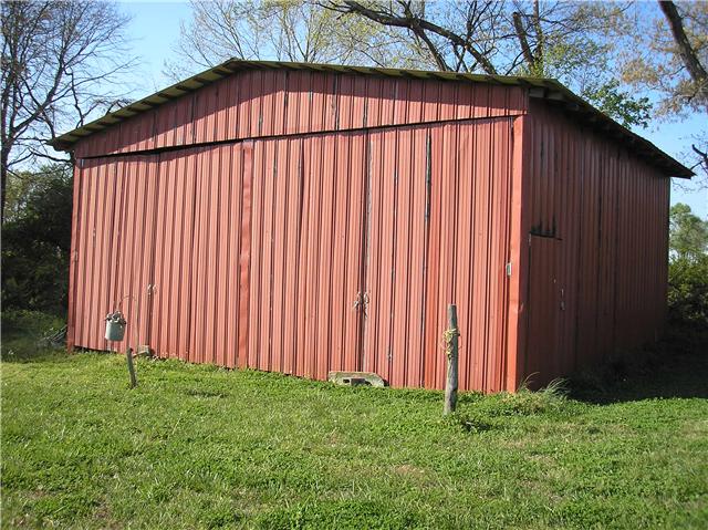 93 Pleasant Valley Road Ethridge, TN 38456 - Photo 15 of 18 Metal Barn