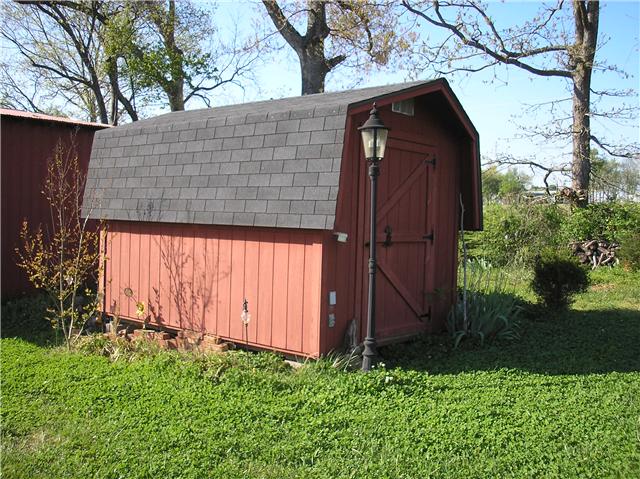 93 Pleasant Valley Road Ethridge, TN 38456 - Photo 16 of 18 Outbuilding
