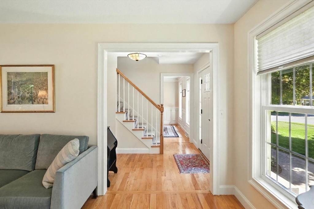 34 Hawks Circle Westfield, MA 01085 - Photo 19 of 38