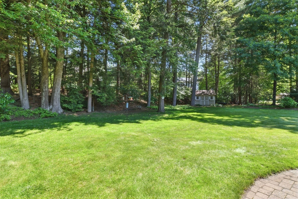 34 Hawks Circle Westfield, MA 01085 - Photo 35 of 38