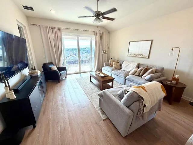 a view of utility room