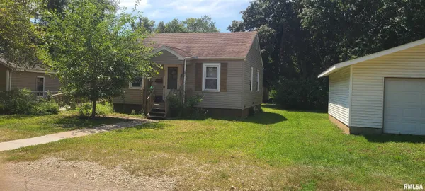 $72,000 | 1721 North Logan Street, Chillicothe, IL 61523