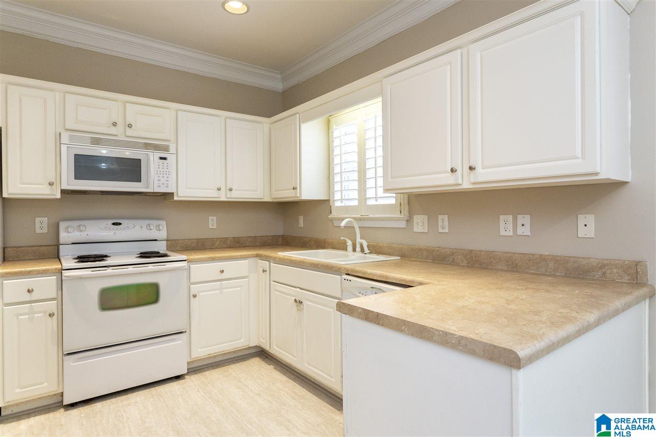 142 Highview Cove Pelham, AL 35124 - Photo 7 of 27