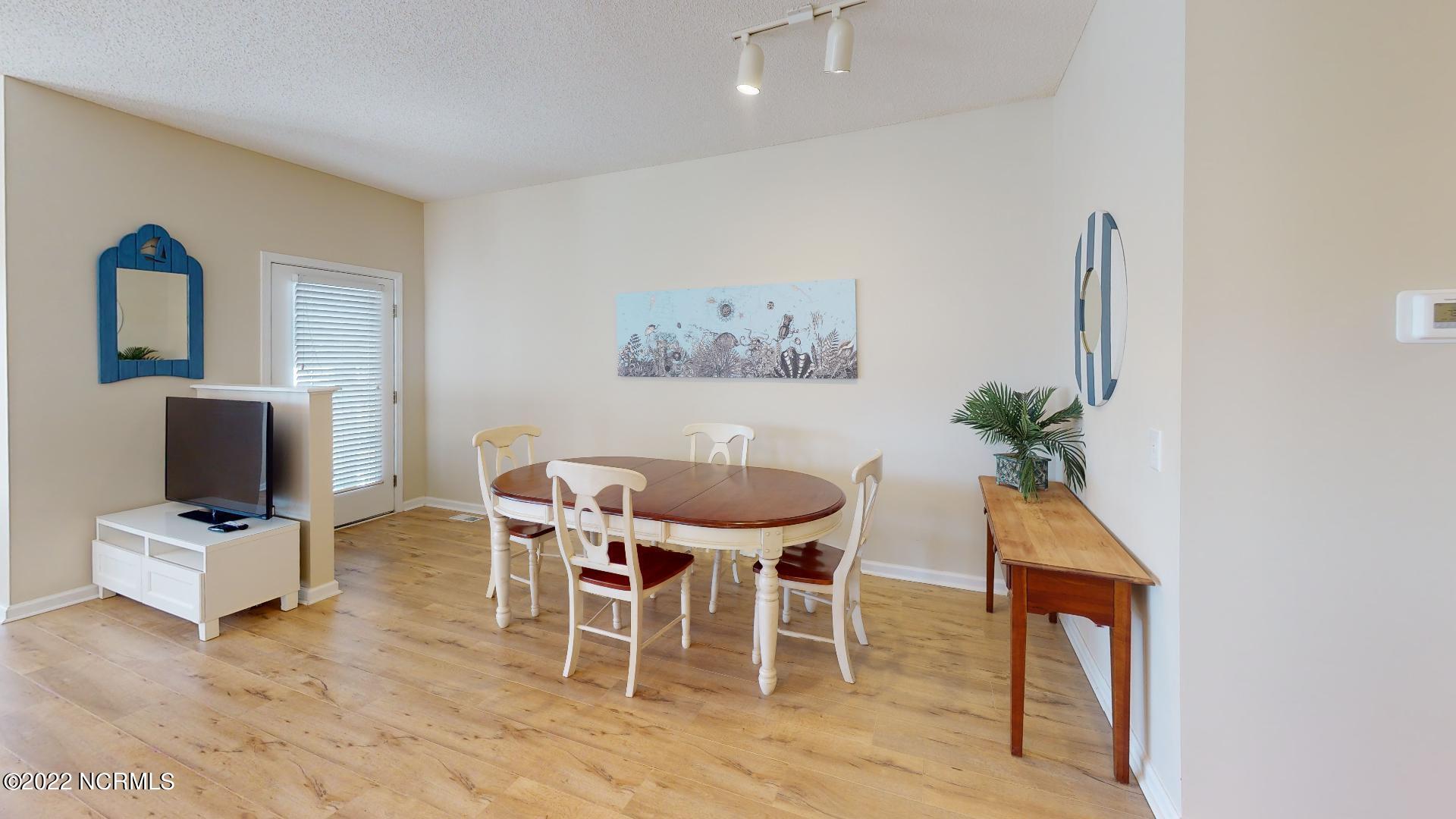 409 27th Street, Unit A Sunset Beach, NC 28468 - Photo 6 of 37 Entry