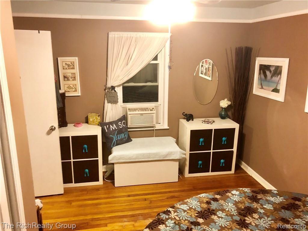 5610 Denton Road Canton, MI 48188 - Photo 26 of 30 FB58DC0C-5ADA-4CF9-97B2-38263BABED28.jpeg