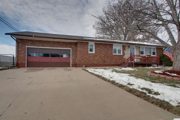 a house view with a outdoor space