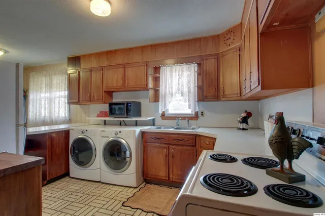 $169,900 | 523 Temple Street, Quincy, IL 62305