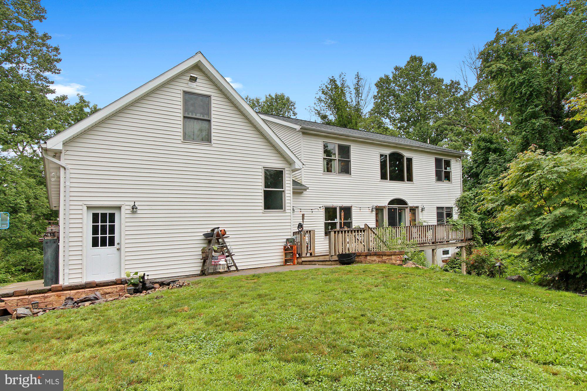 68 Clay Road Mertztown, PA 19539 - Photo 23 of 29 Exterior Back