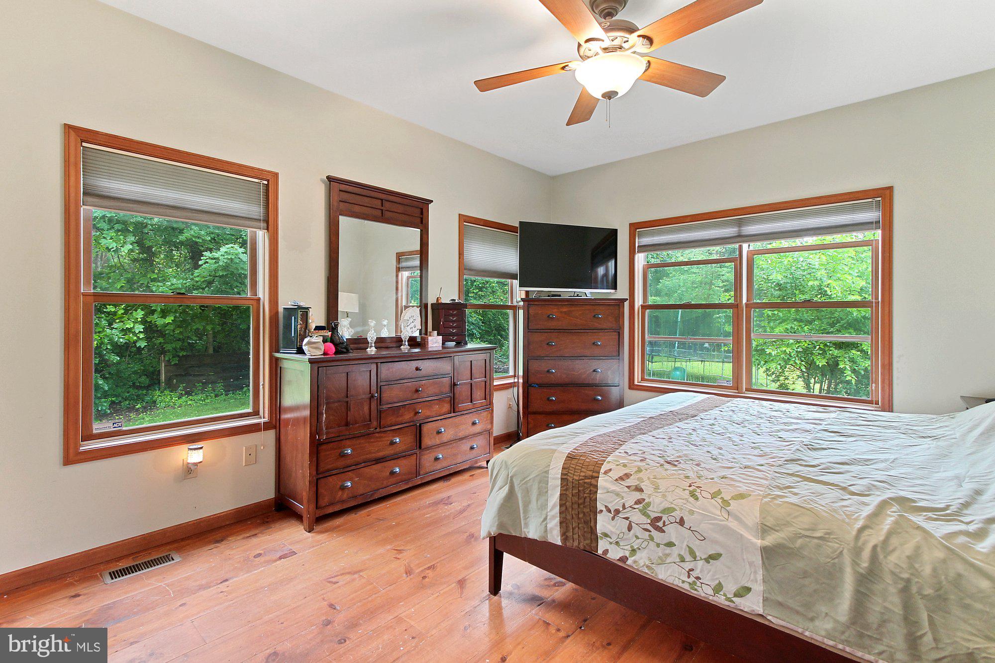 68 Clay Road Mertztown, PA 19539 - Photo 9 of 29 Primary Bedroom