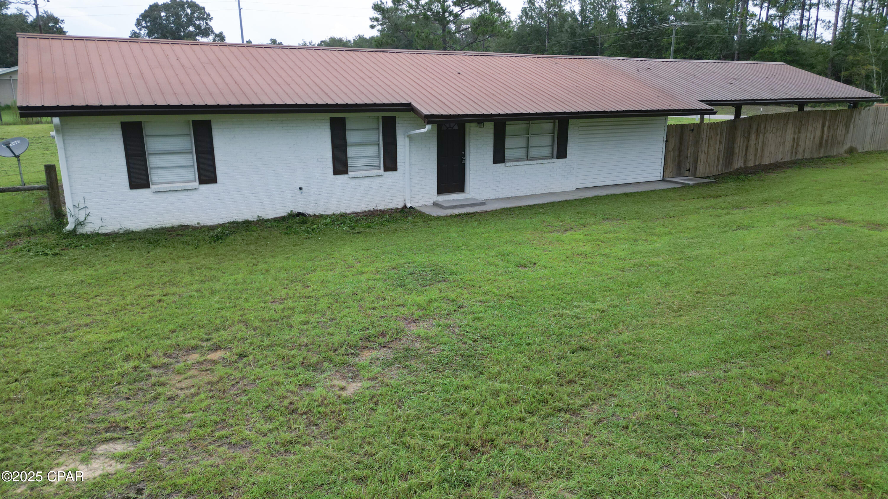2290 Boswell Road Bonifay, FL 32425 - Photo 3 of 18