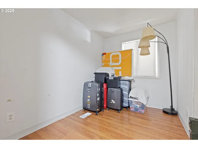 $105,900 | 10660 Southwest Wilsonville Road, Unit 60, Wilsonville, OR 97070