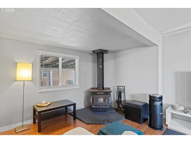 $105,900 | 10660 Southwest Wilsonville Road, Unit 60, Wilsonville, OR 97070