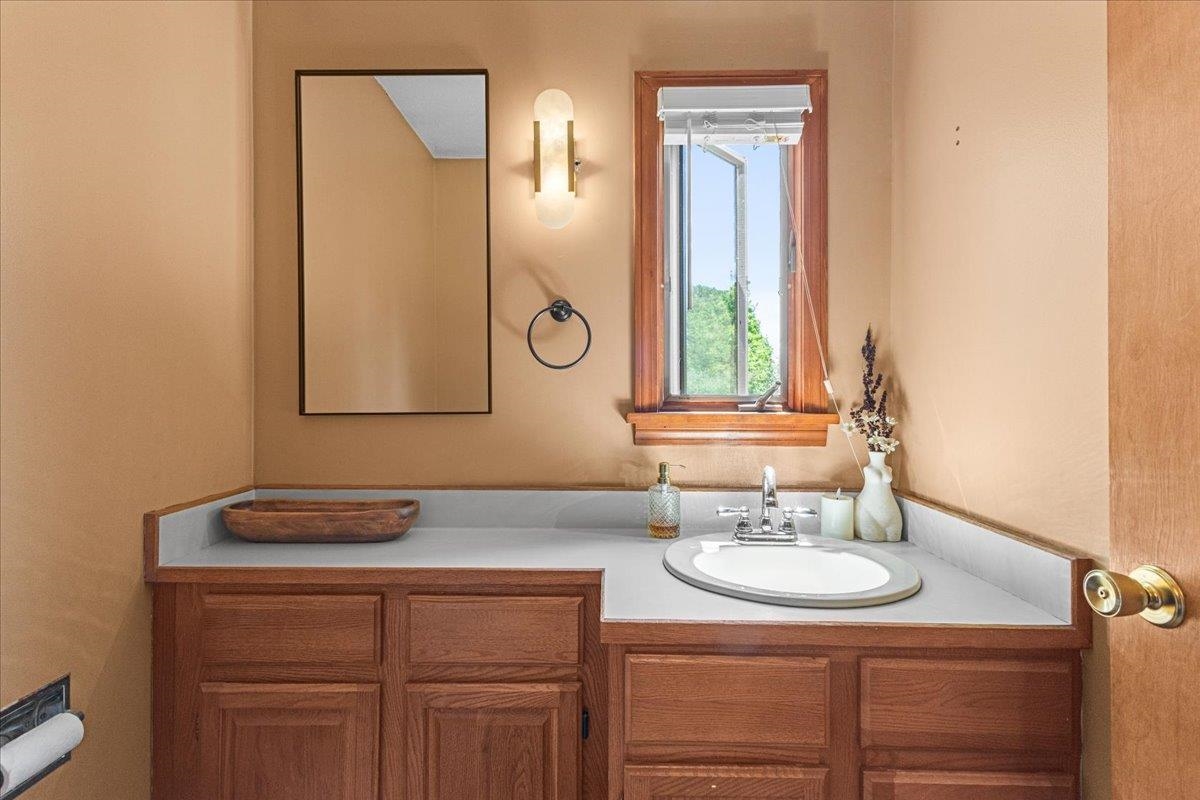 2206 Highgate Road Swanton, VT 05478 - Photo 24 of 50