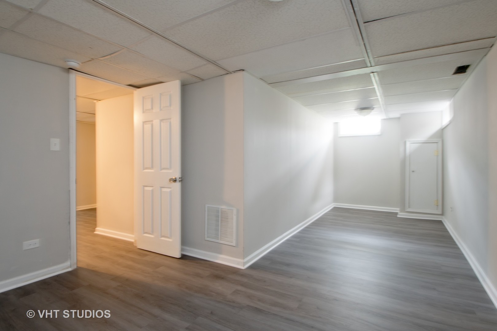 1225 Cleveland Street Lockport, IL 60441 - Photo 11 of 17 a view of empty room with wooden floor
