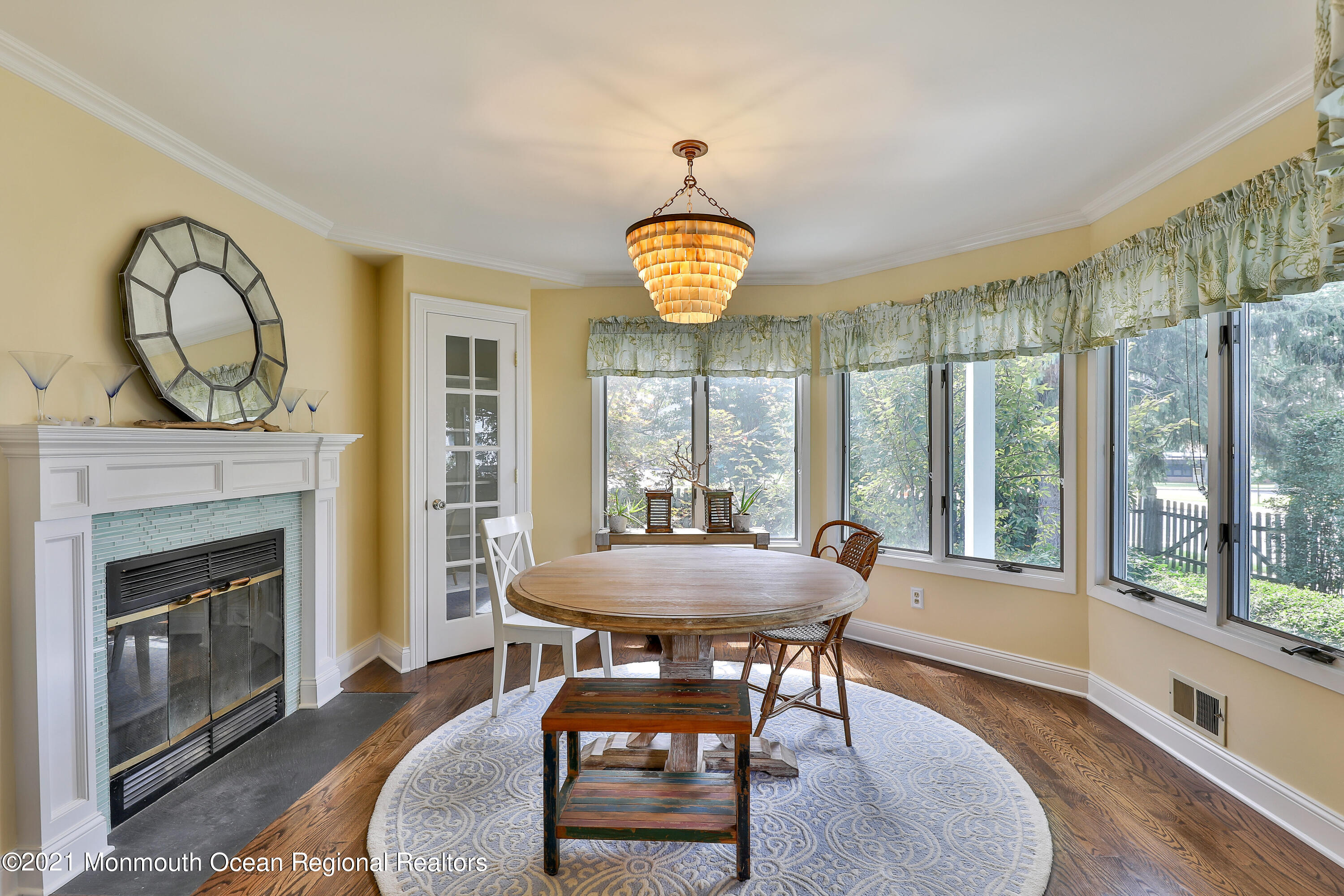 57 Black Point Road Rumson, NJ 07760 - Photo 11 of 26 57 Black Point Rd Rumson NJ-print-013-02